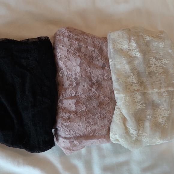 Free People Tops - 💗Lace Layering Tops🤍